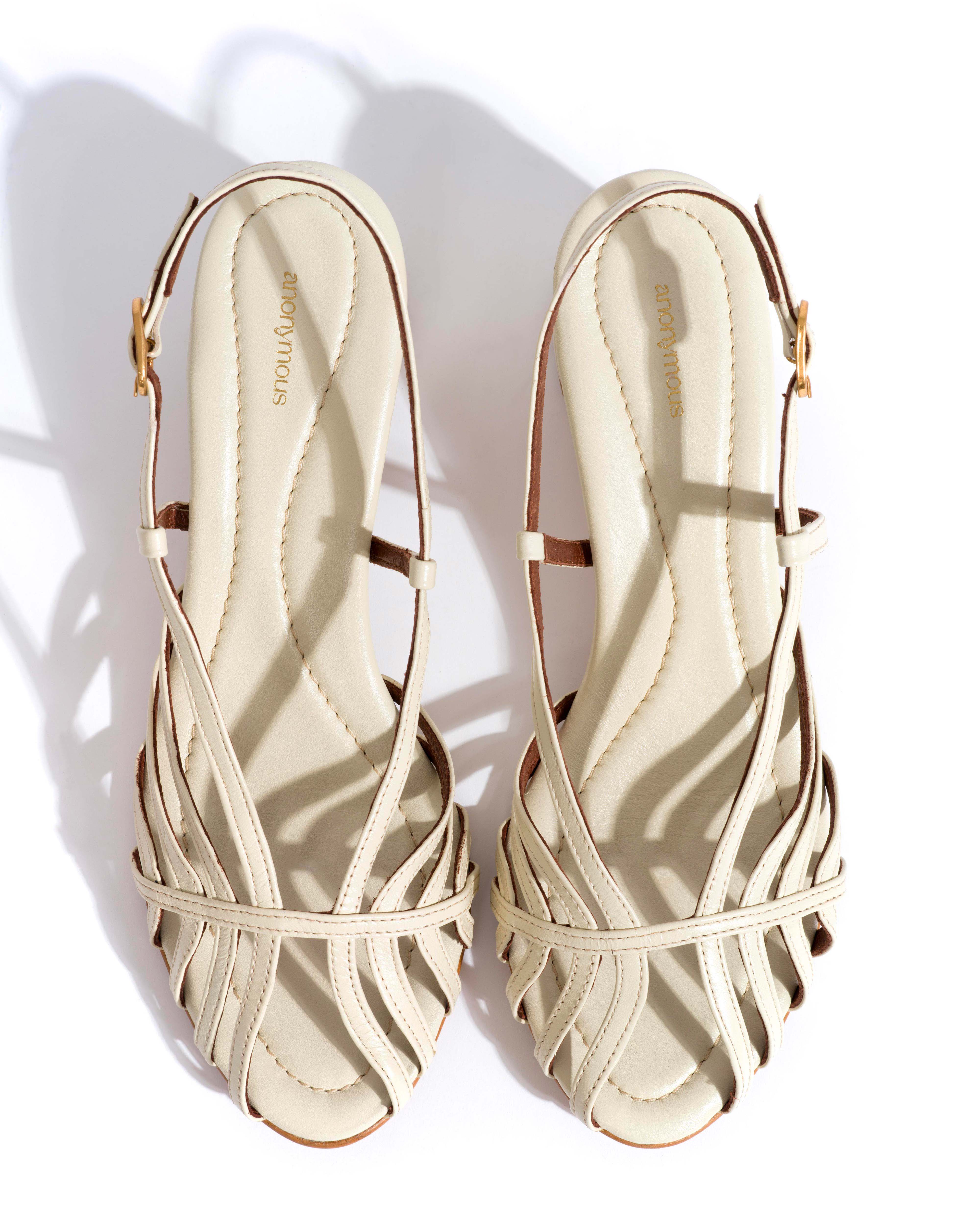 Briddie 50 Shiny lamb White sand - Image 4