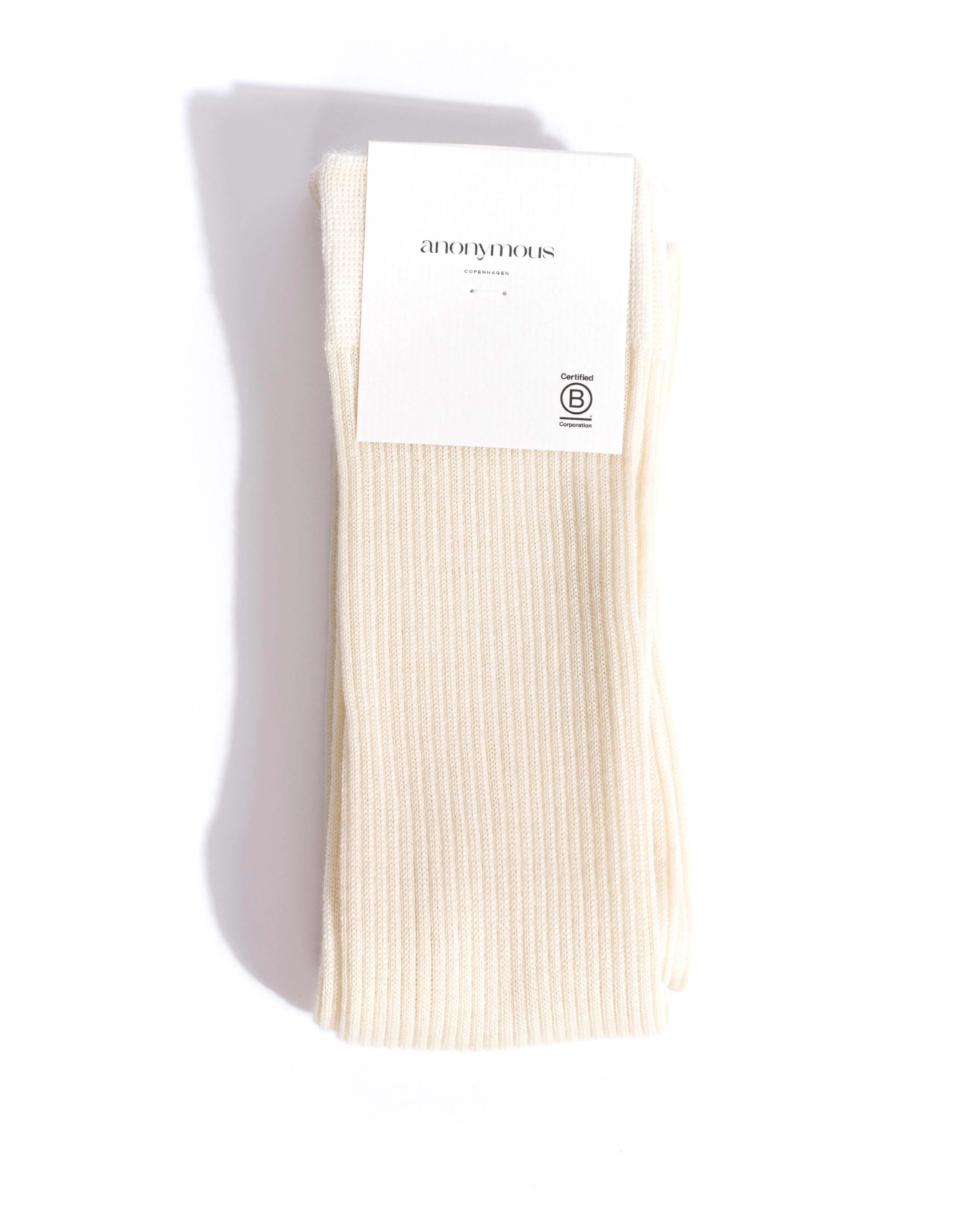Ines knee-high silk cashmere socks 30% silk 70% cashmere Cream - Image 4