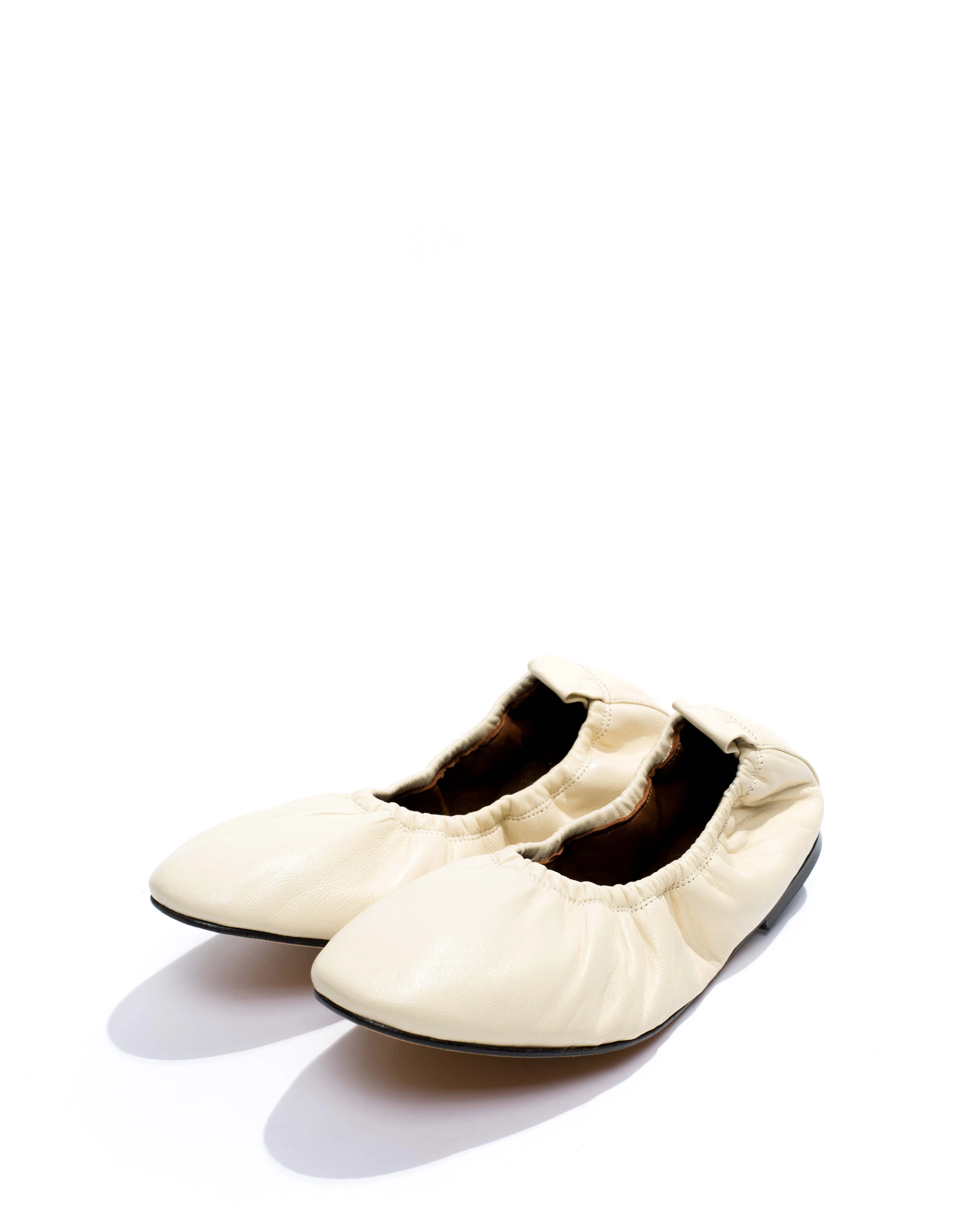 Mirelda Silky lamb White sand - Image 2