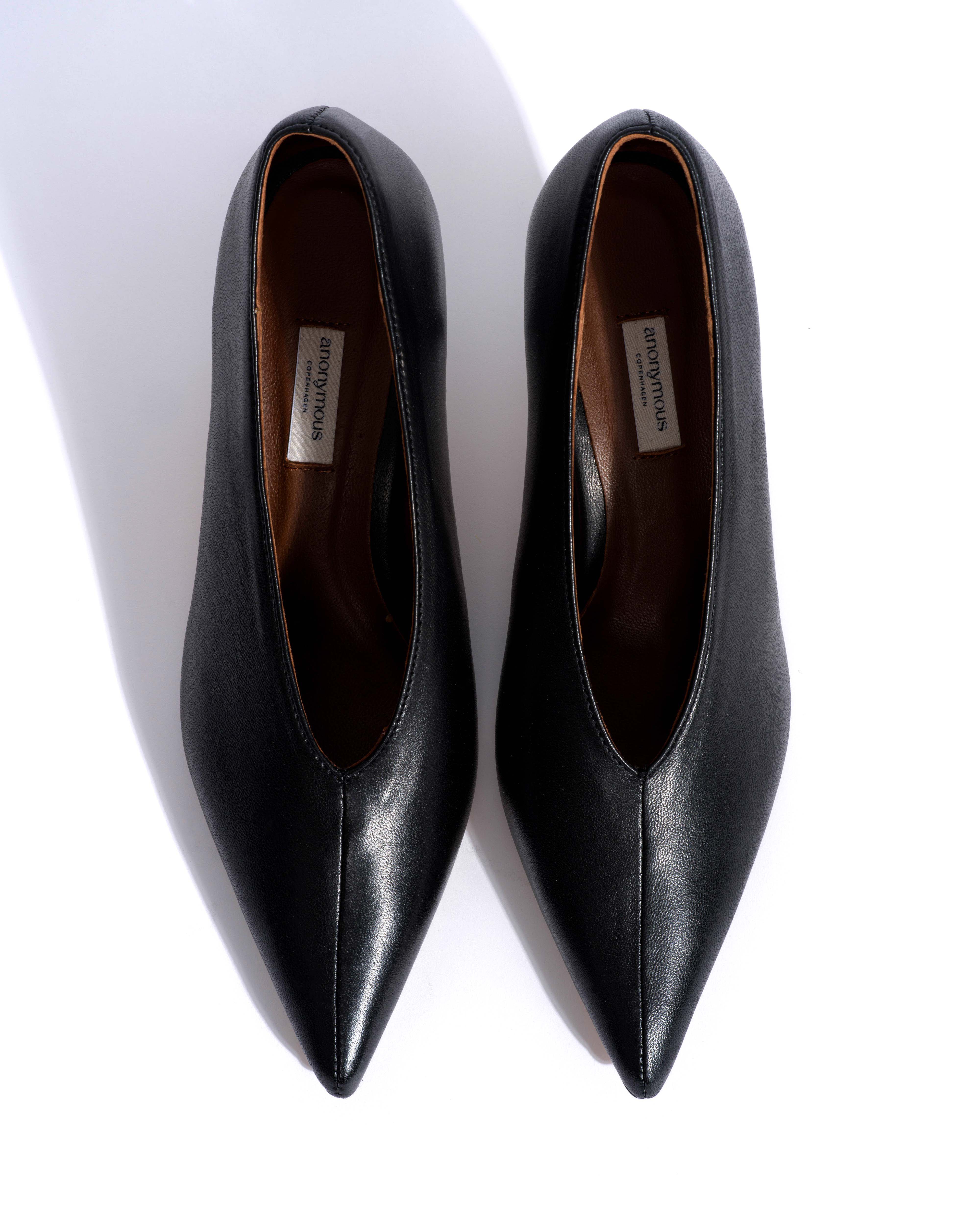 Phia 55 pin Shiny lamb Black - Image 4