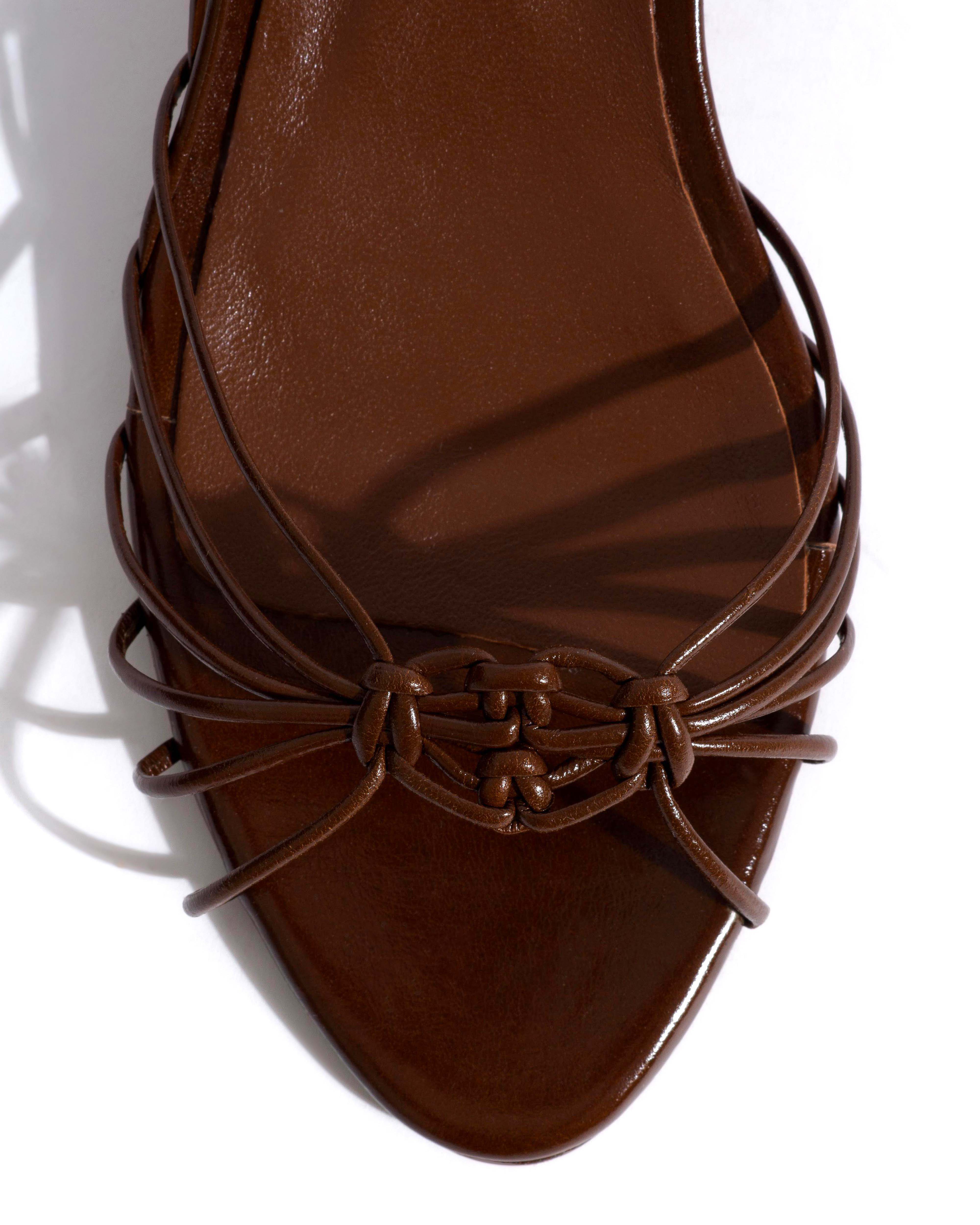 Savannah 40 hand-braided Crinkled polished goat Caramel brown - Image 5