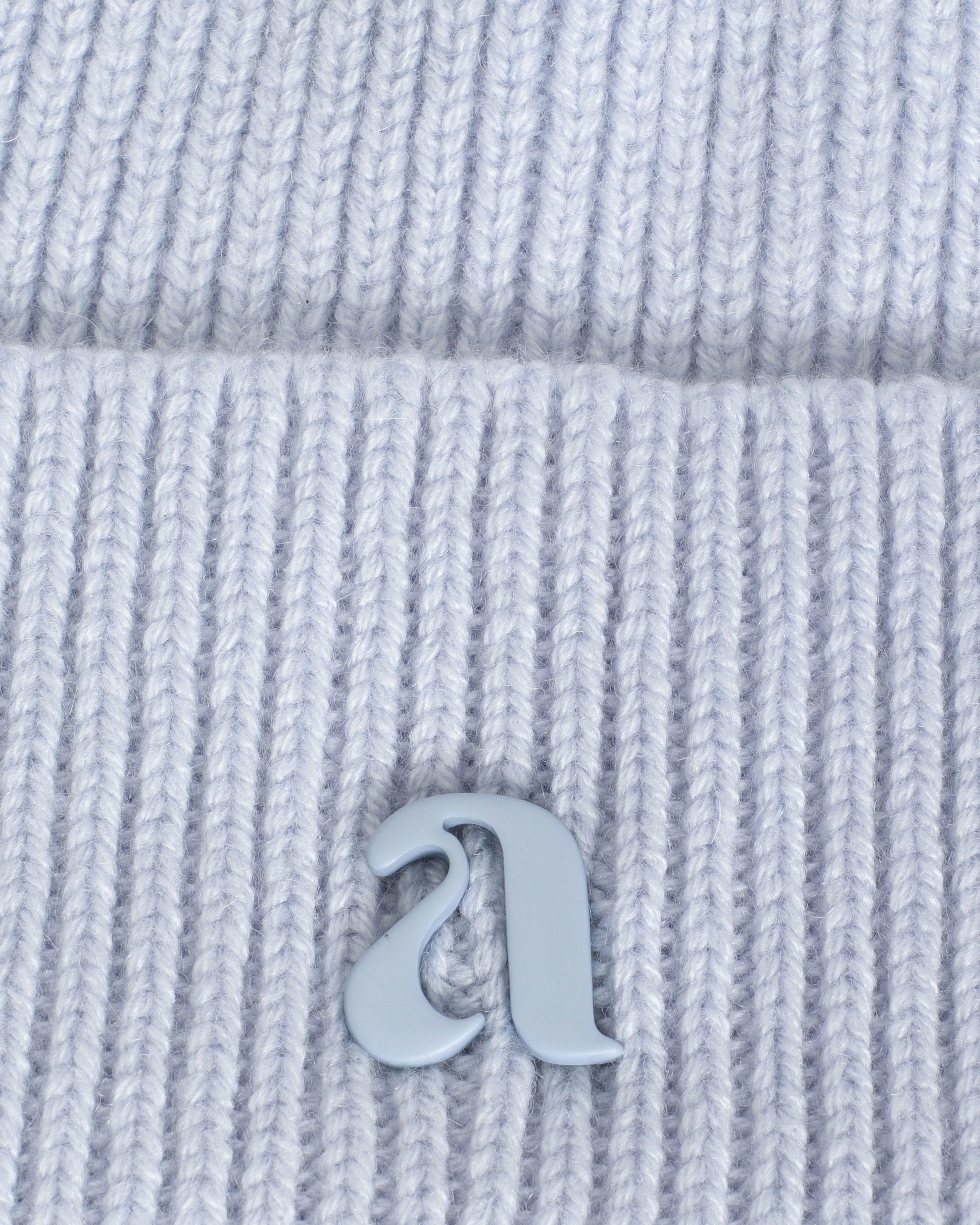 Vinni beanie 100% cashmere Sky - Image 5