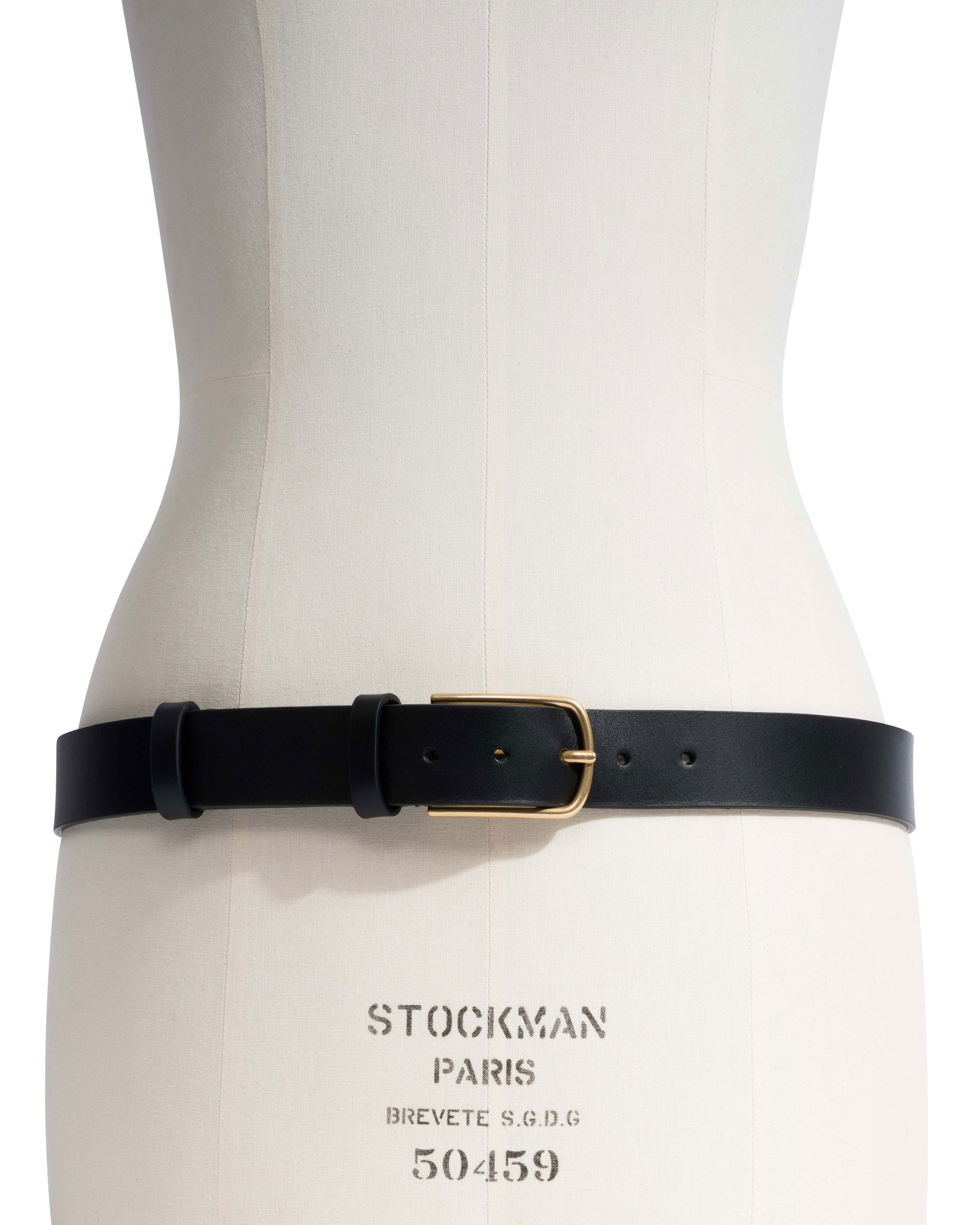 Whane simple unisex leather belt Vegetal soft calf & metal Black & gold buckle - Image 2